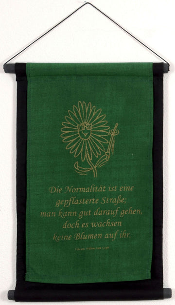 Spruchfahne "Die Normalität ist..."