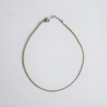 Halskette Peridot facettiert, 2-3mm, 40 - 45 cm verstellbar mit Silberverschluss