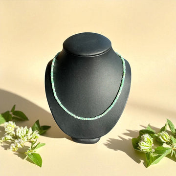 Edelstein Halskette Chrysoprase mit Silberverschluss 42cm -5mm Würfeloptik
