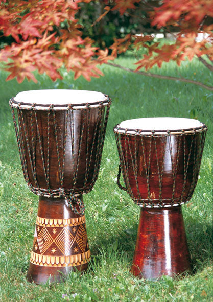 Djembe geschnitzt, 60 cm