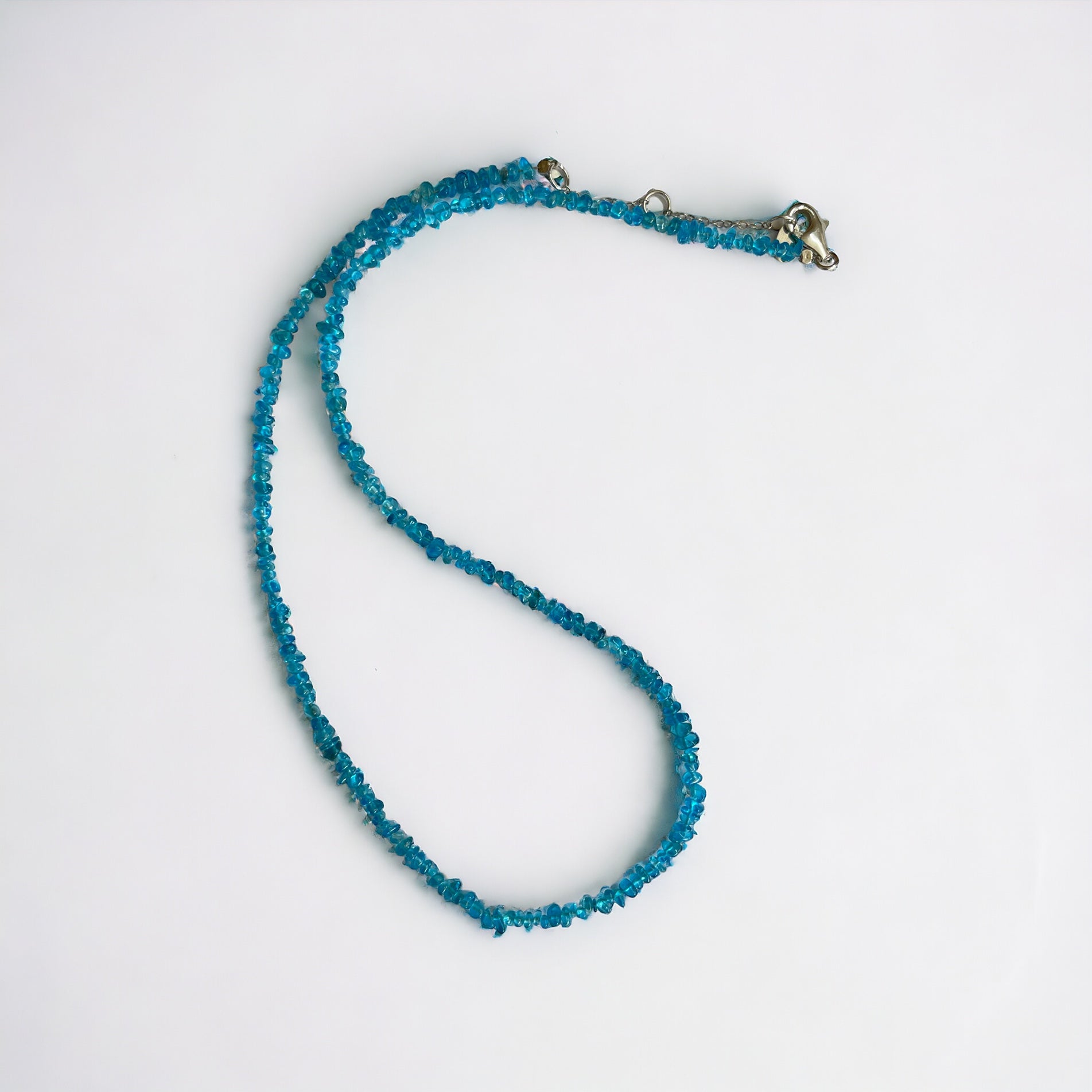 EdelsteinHalskette Apatit Splitter gerundet, 2-3mm, 45cm, mit Silberverschluss