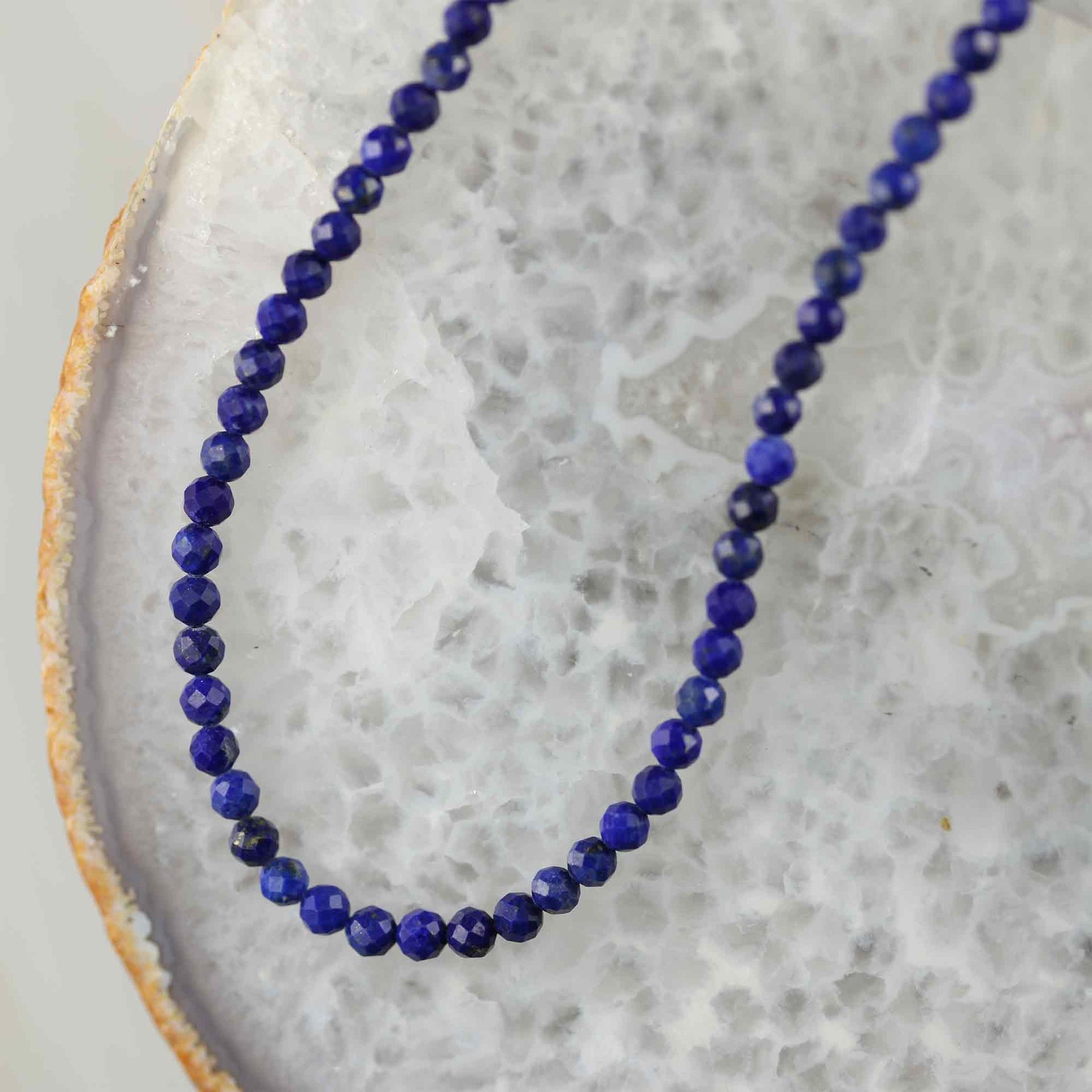 Lapis Halskette