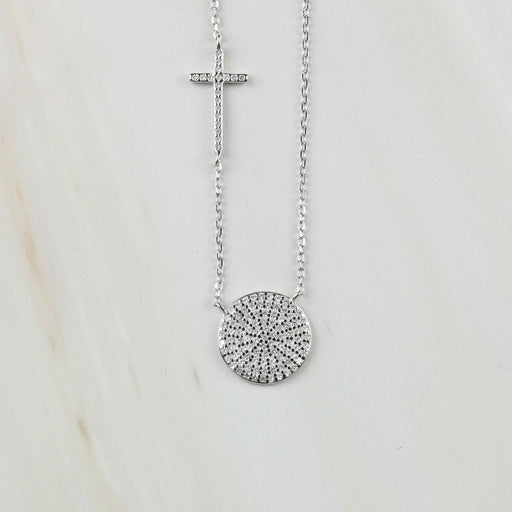 Silberkette mit Kreuz