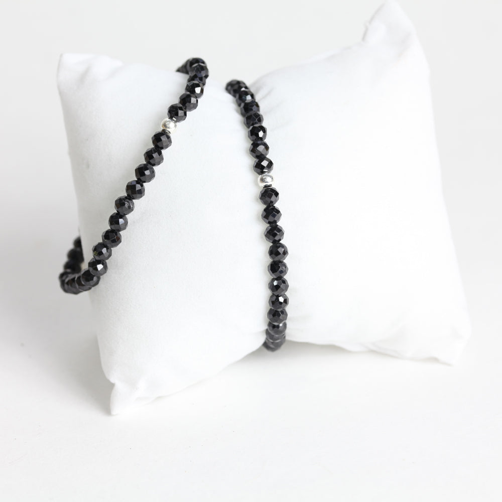 Facetten-Armband, Spinell