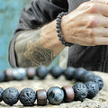 Armband mit Larvikit