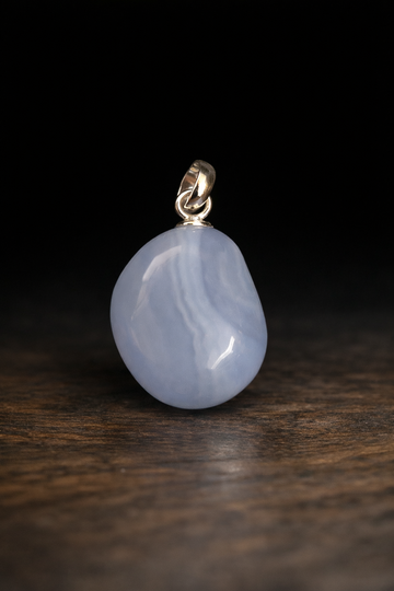 Anhänger Chalcedon blau mit Silberstiftöse 2,5 cm bis 3 cm