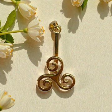 Donuthalter Triskelion Silber vergoldet, für 30mm- und 40mm-Donut
