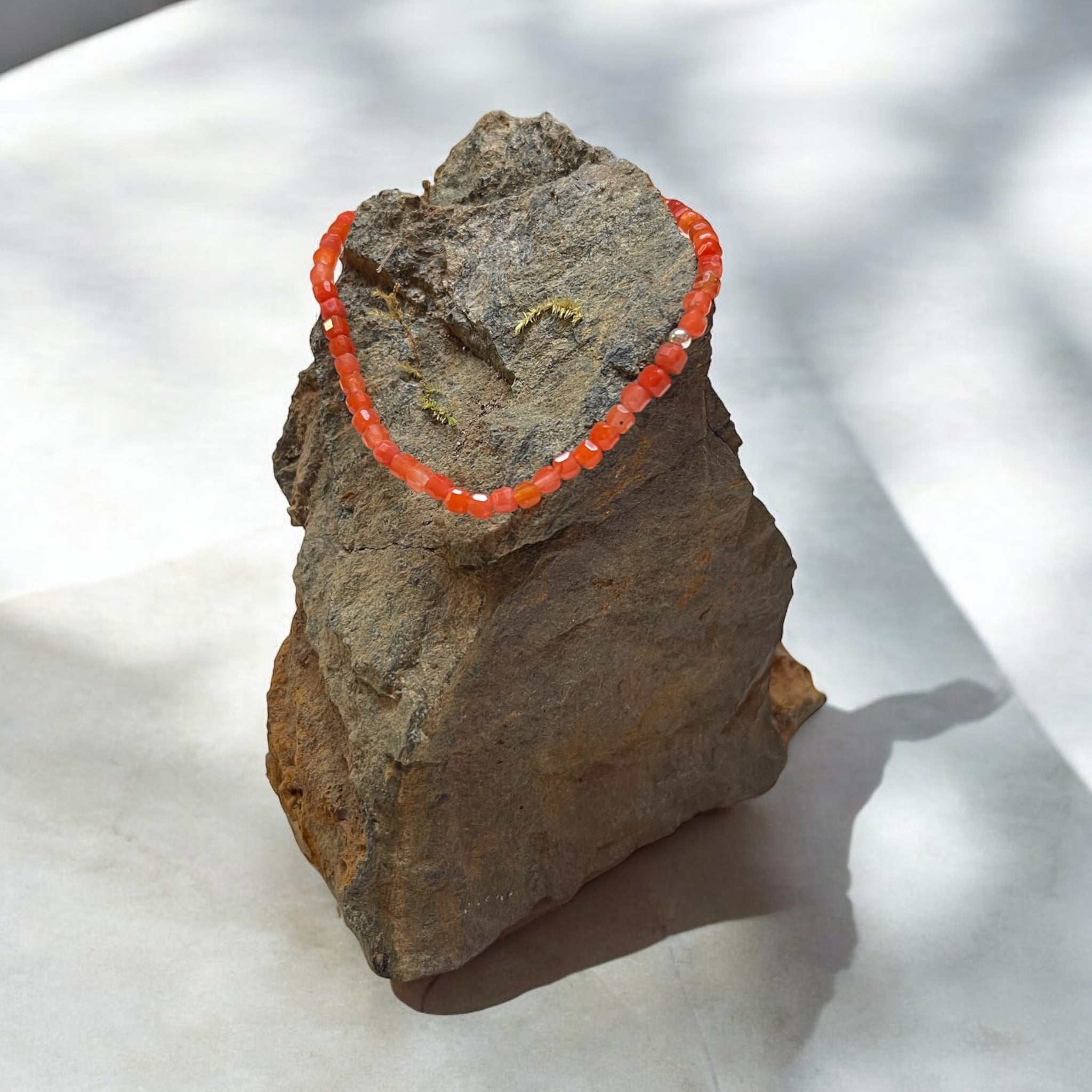 Armband Roter Achat facettiert 4 mm